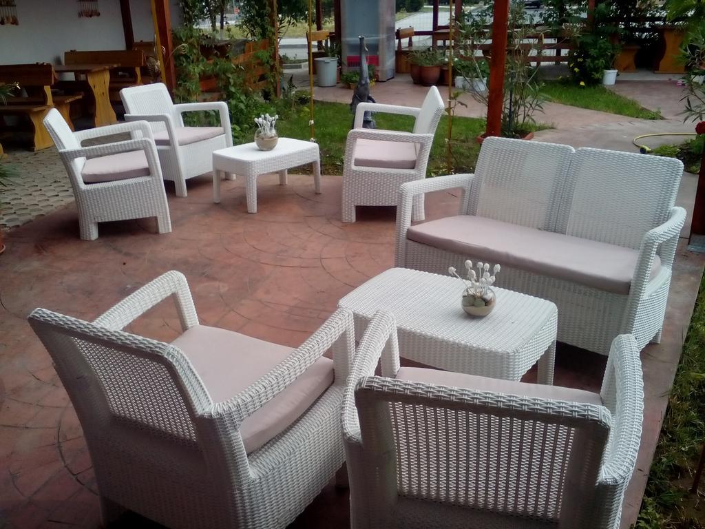 Alba Family Club Hotel Primorsko Bagian luar foto